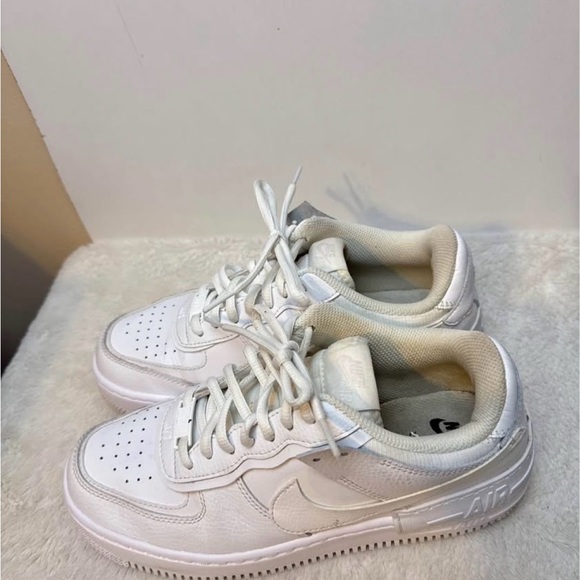 Nike Air Force 1 Low White Sneakers. Women’s - Picture 3 of 16